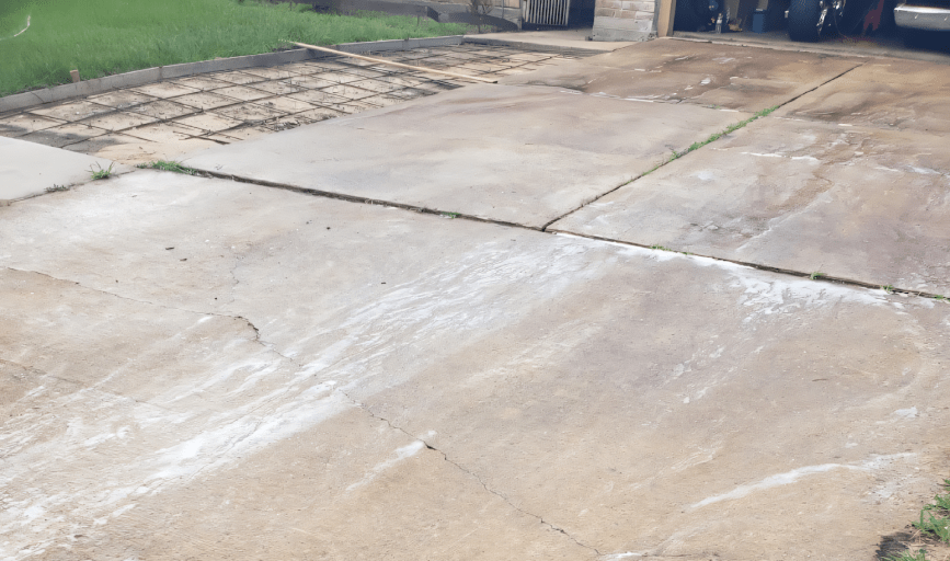DRIVEWAY CLEANING